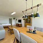 Laengl -waldluft- Mit Pool Und Sauna Im Allgaeu *